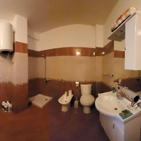 Διαμέρισμα Accogliente Casa Nel Centro Storico Di Valona